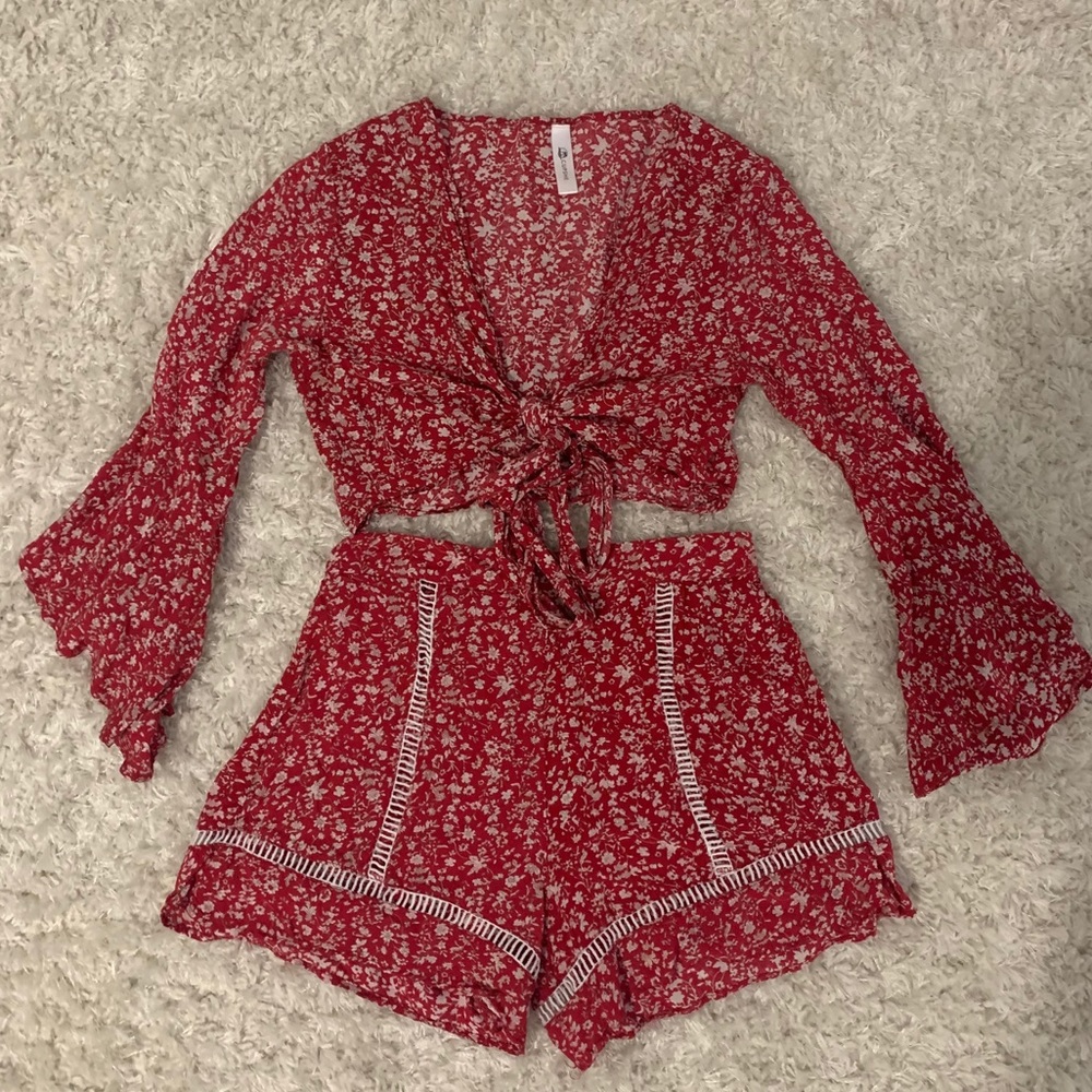 Two piece set